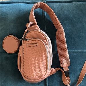 Steve Madden Quilted Crossbody Bag in Tan